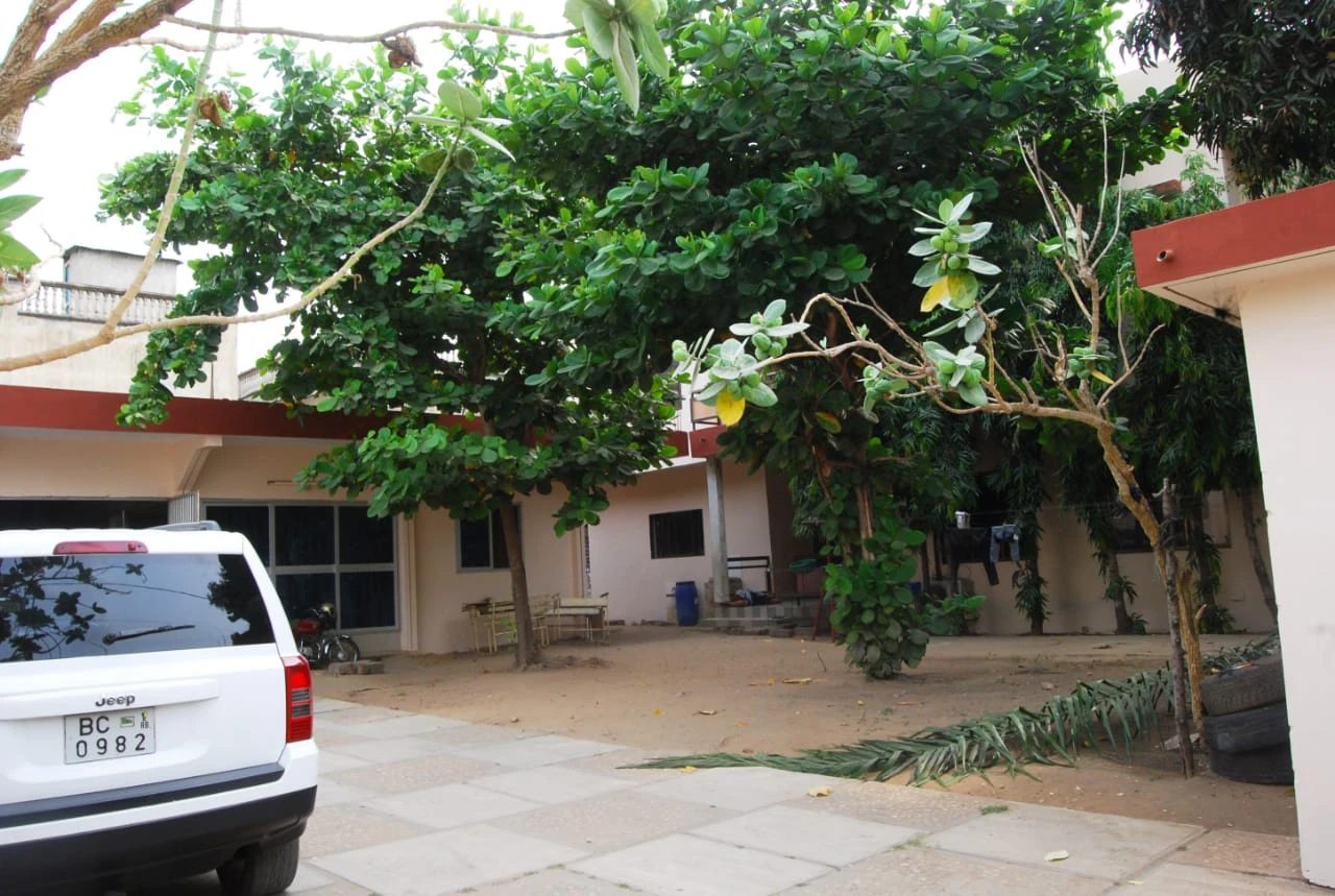 Villa moderne à vendre derrière l'hôpital de Mennontin à Cotonou